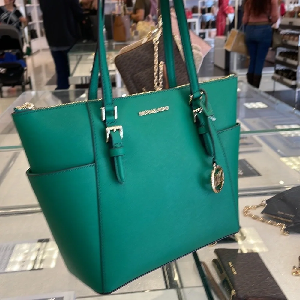 MICHAEL KORS Charlotte Large Leather Top-Zip Tote
Palmetto Green - Picture 4 of 15